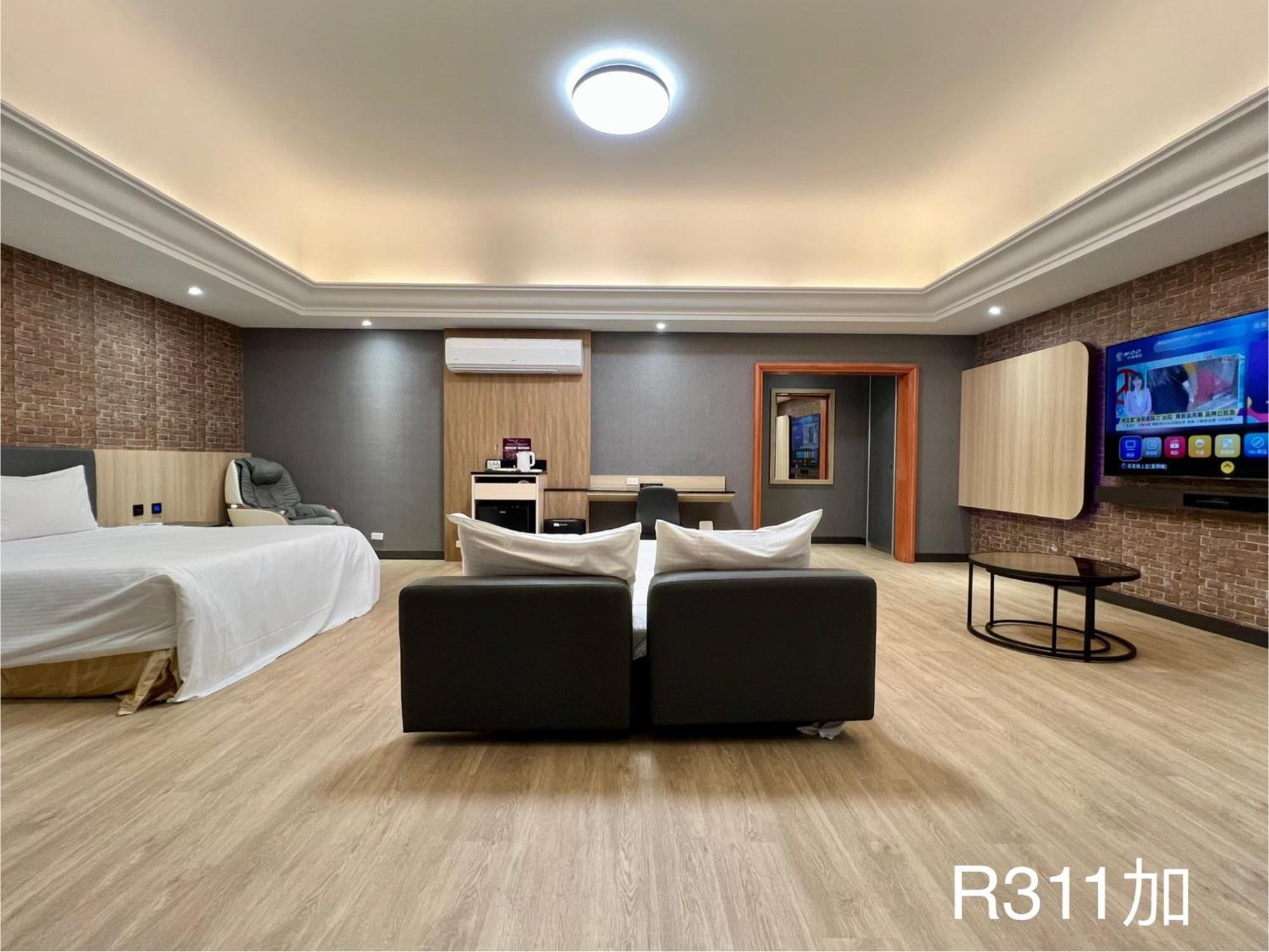 Holiday Motel 台南 エクステリア 写真
